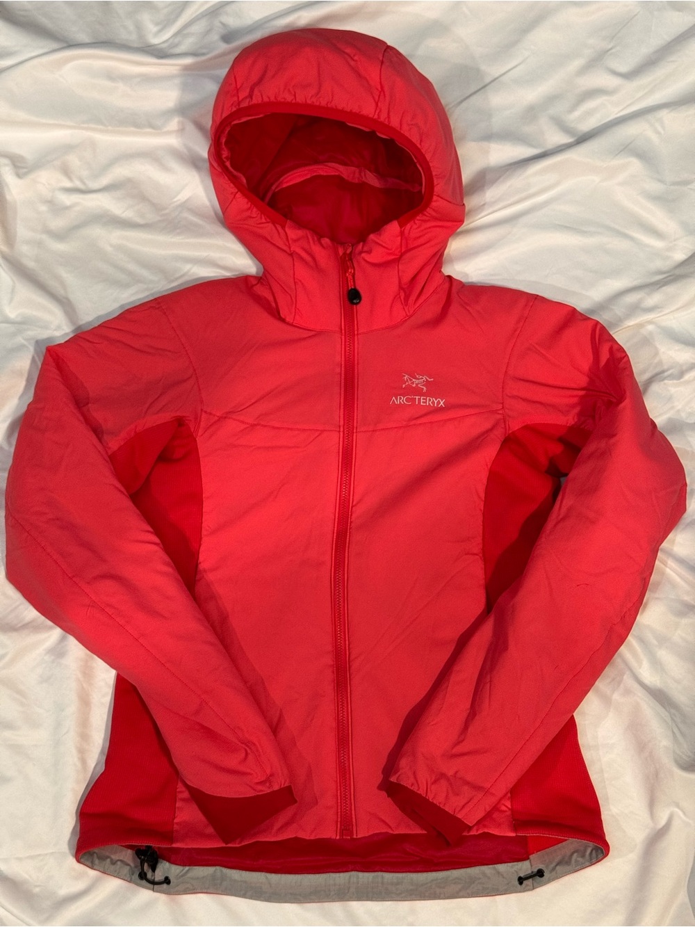 Arc'teryx Women's Hooded Softshell Jacket in Vibrant Red